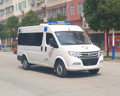 程力威牌CLW5045XJHEQ5型救護車